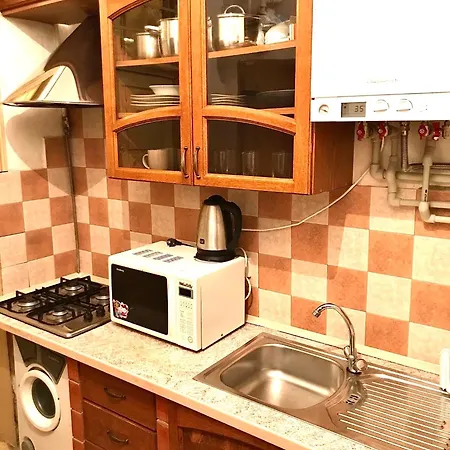 In The Customs Square Апартаменти *