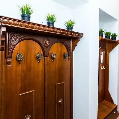 In The Customs Square Daire Lviv